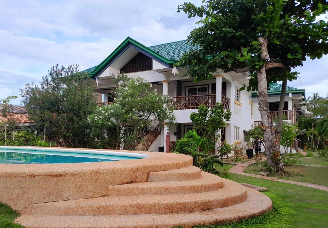 Blue Dolphin Hotel Malapascua Island Exterior foto